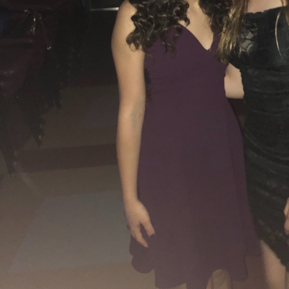 Eclipse maroon dress - Picture 2 of 8